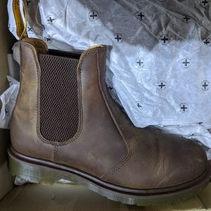 Doc martens Chelsea boots